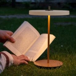 UMAGE Asteria Move LED-Tischleuchte Perlweiß -Umage 10001235 4