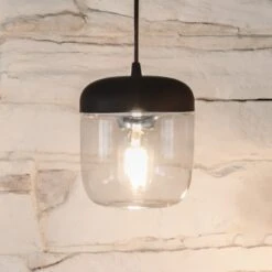 UMAGE Acorn Hängeleuchte Schwarz/stahl