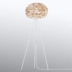 UMAGE Eos Medium Stehlampe Tripod Hellbraun