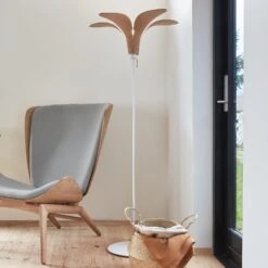 UMAGE Jazz Stehleuchte Oak Bodenstativ Weiß