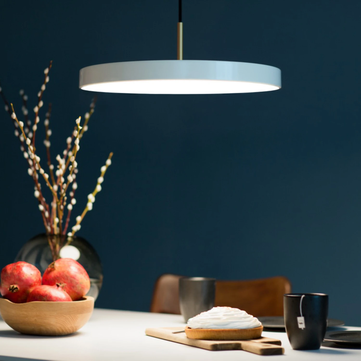 UMAGE Asteria mini Hängeleuchte messing Perlweiß UMAGE Asteria Mini Hängeleuchte Messing Perlweiß -Umage 9521251 6