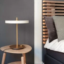 UMAGE LED-Tischleuchte Asteria Table USB Perlweiß -Umage 9521259 3