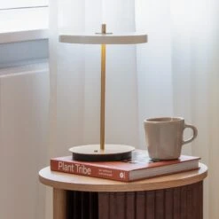 UMAGE Asteria Move LED-Tischleuchte, Nebelweiß