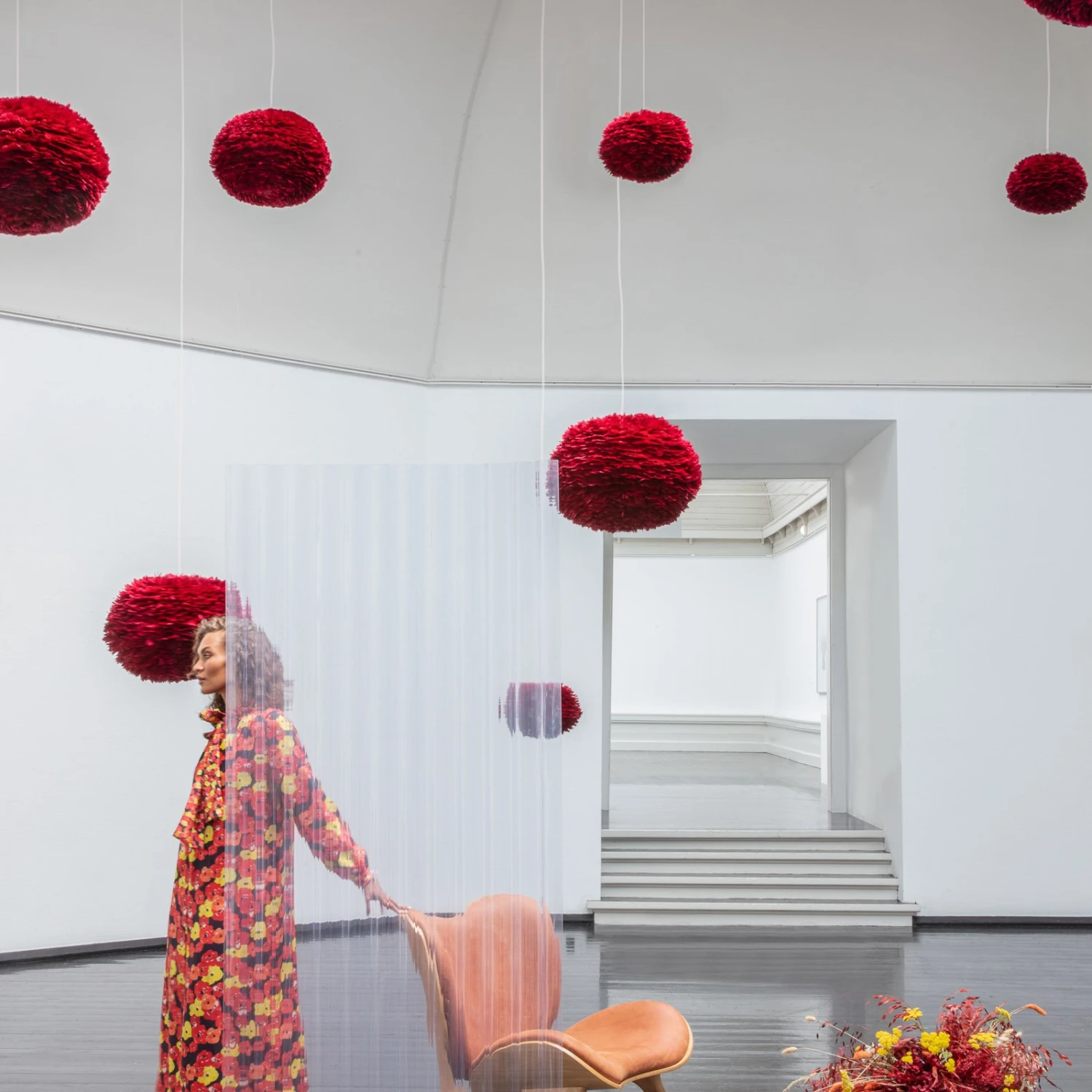 UMAGE Eos large Pendelleuchte Federn rot UMAGE Eos Large Pendelleuchte Federn Rot -Umage 9521917 1