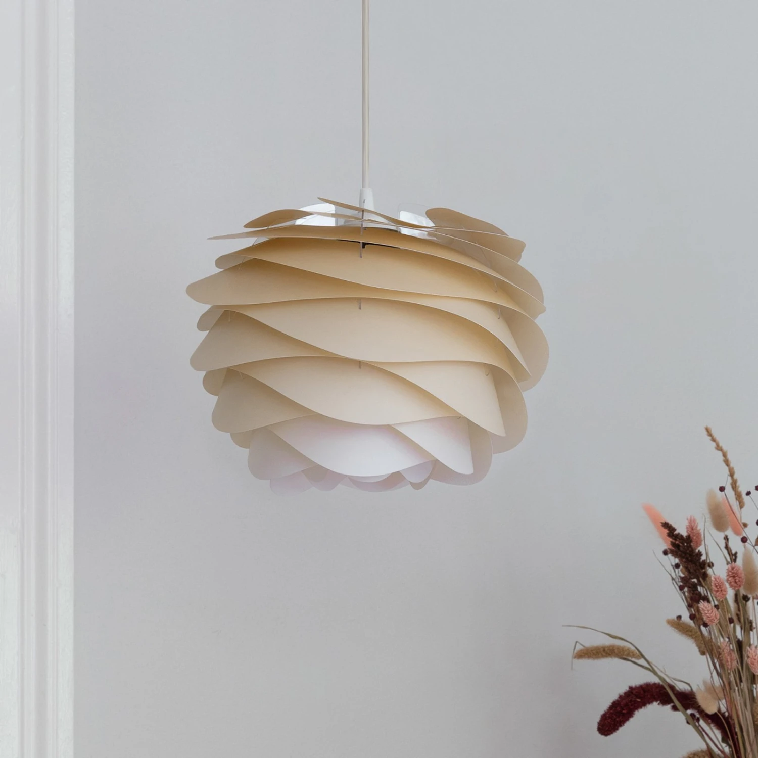 UMAGE Carmina Mini Hängeleuchte creme/Kabel weiß UMAGE Carmina Mini Hängeleuchte Creme/Kabel Weiß -Umage 9521962